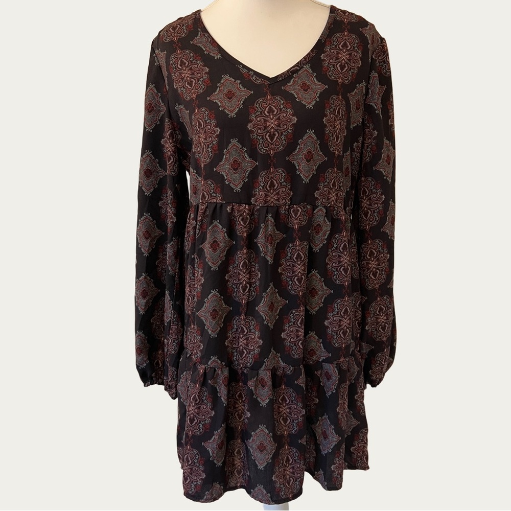 Bebop‎ Women’s Dress Sz Small 2 Tiered Long puff sleeve V-Neck Paisley Pullover